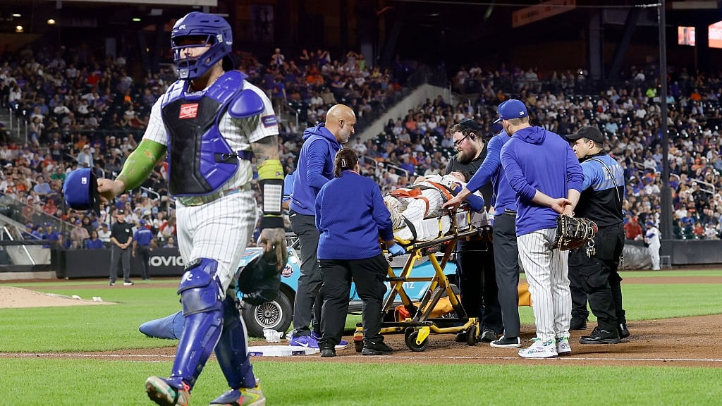 Mets’ Jared Young Hospitalized After On-Field Collision